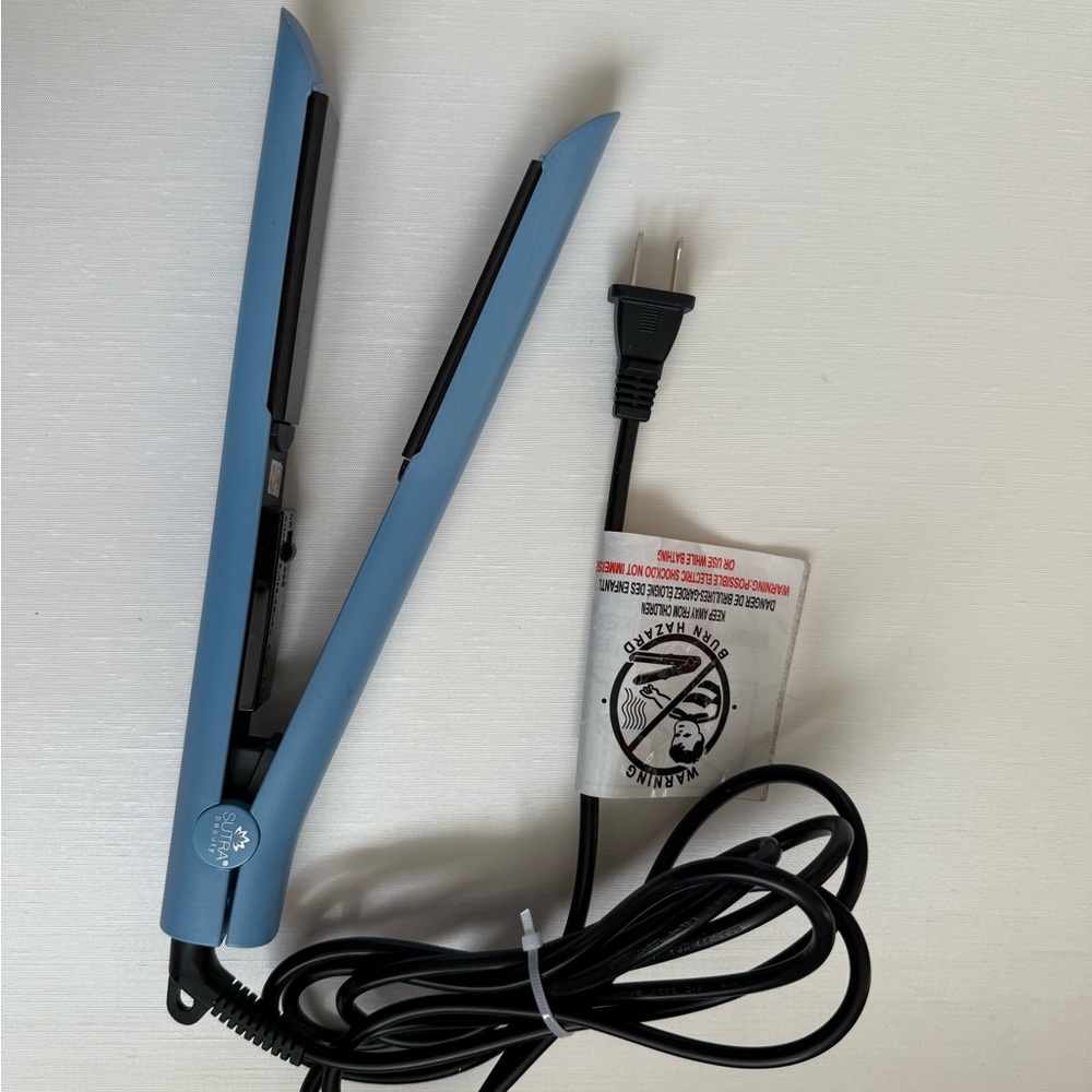 Light Blue Ceramic Hair Straightener for Women - Sleek Flat Iron